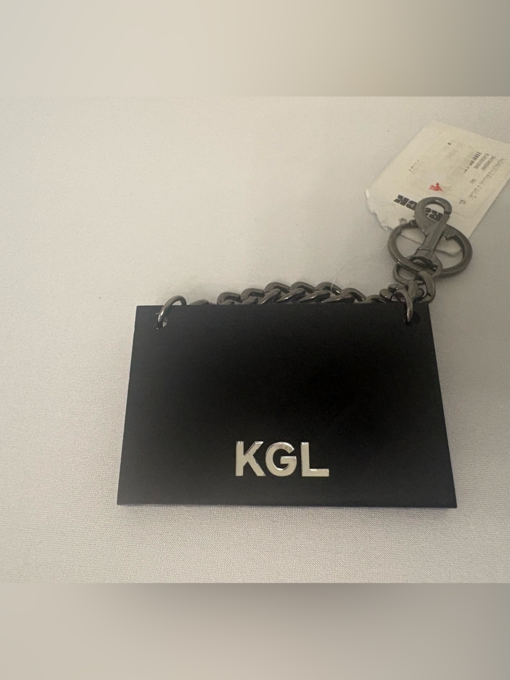Kurt Geiger London Kensington Union Jack Acrylic Keychain - Picture 5 of 7